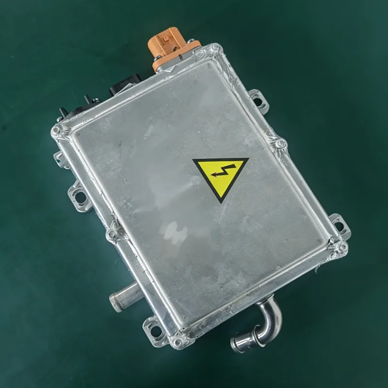 Pyłoszczelna przetwornica DC/DC o mocy 2,5 kW do pojazdów PHEV