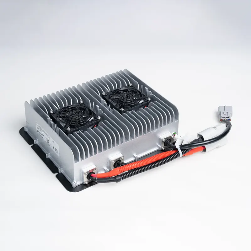 Wodoodporny OBC o mocy 6,2 kW i stopniu ochrony IP67